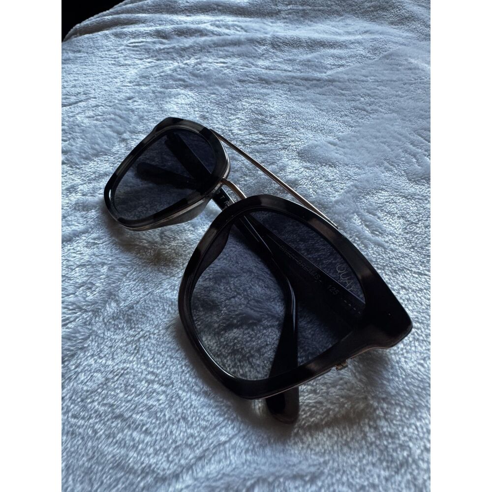 QUAY Australia Sweet Dreams 125 Sunglasses Tortoise Gold Oversized Square